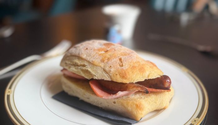 Foto di Mortadella e formaggio